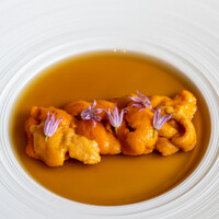 レストラン オオツ - 2020.6 青森バフンウニ ムラサキウニのフラン 甲殻類のコンソメゼリー