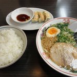 ラーメン浅野2号 - 11～14時限定Ａランチ。＋２１０円でご飯と餃子3個追加
