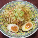 ラーメンの店　大吉 - 油そば（５５０円）+味玉（１００円）