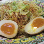 ラーメンの店　大吉 - 油そば（５５０円）+味玉（１００円）