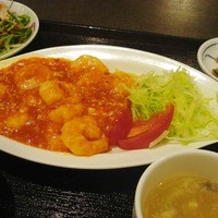 中国料理 盤古殿 新横浜プリンスホテル店 - 平日ランチ：海老のチリソース　1,080円