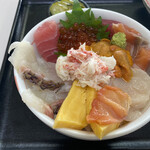長谷川食堂 - びっくり海鮮丼