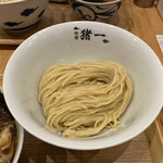 麺屋 猪一 離れ - 白菜と椎茸の鶏せせりつけそば(薄口醤油) 1,200円 (冷盛)