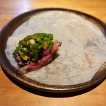 明道町中国菜 一星 - 牛ヒレ肉の北京ダック風、万願寺唐辛子