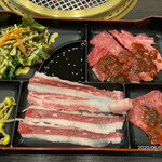 Amiyakiniku Kajiwara - 盛り合わせ定食