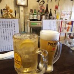 金町製麺 - メガハイボールとビール