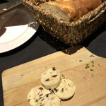 ビストロ キャトルズ - 