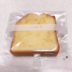 ウルスミ - 山採れ檸檬のフレッシュレモンパウンドケーキ¥200