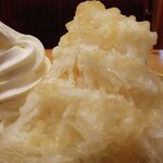 コメダ珈琲店 - 果肉ツヤツヤ!