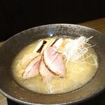 Sousaku Bimi Wappoi - 鴨ラーメン（塩）煮卵、メンマトッピング