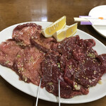 焼肉 栄養楼 - 