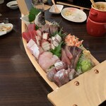 牡蠣と魚 海宝 - 海鮮舟盛り