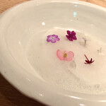 ラ・ボンヌターブル - 