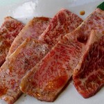 美加登苑 - 上カルビ