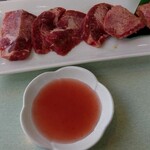 美加登苑 - 上タン厚切り