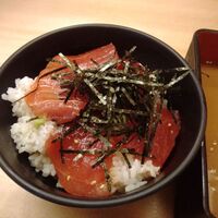 羽田市場 ギンザセブン - 天然まぐろ丼（昼）