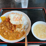 中華料理 萬福 - カレーライスたまこスープ付き