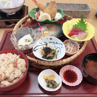 季節の魚と釜飯 魚信 - 