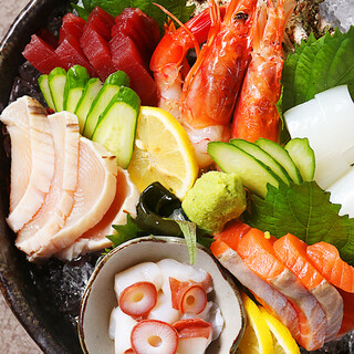 2 minutes walk from Kurashiki Station! You can enjoy not only skewers but also fresh fish from Setouchi!