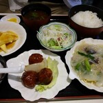 天海 - 日替りランチ(税込770円)