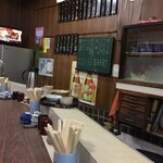 佐久良屋 - あじのある店内