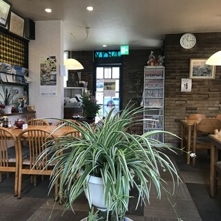 レストラン アベ_2