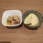 さつま ぼっけもん - お昼の日替わり定食（鰹の角煮、筍の煮物）