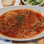 キャスバル　 - (ランチ)牛肉のトマト煮込みスパゲッティーをアップで。