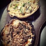 青森地酒専門店 あおもり湯島 - ホタテの貝焼き味噌と塩辛のかやき