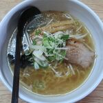 嗚呼！ラーメン 豚の花道 - あっさり純水塩のアップ