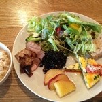 G831 Natural Kitchen & Cafe - 野菜プレートランチ