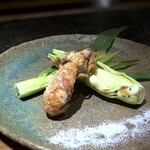 大どころ - ◆まじゃくの唐揚げと、焼きヤングコーン まじゃくとは「有明海の干潟に住む “穴じゃこ”」ですが、「蝦蛄」ではなくエビ科の甲殻類の一種。