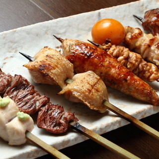 特選コース ご接待に適した会席コースで 前菜からサラダ 鳥や野菜の一品 焼き鳥７本程をご堪能いただけます 7 12名個室利用はこちらから Yakitori 葵 別邸 Burai 牛込神楽坂 焼鳥 食べログ