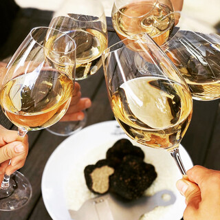 優雅なひと時を Menu Bコース スパークリングワイン フリーフロー プラン アルティザン ドゥ ラ トリュフ パリ Artisan De La Truffe Paris 乃木坂 フレンチ 食べログ 優雅なひと時を Menu Bコース スパークリングワイン フリーフロー プラン アルティザン ドゥ ラ トリュフ パリ Artisan De La Truffe Paris 乃木坂 フレンチ 食べログ