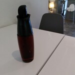 ルサ ルカ - 蜜のボトル