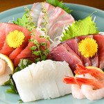 品川駅前すし処　藤寿司 - 刺身盛り合わせ(二人前）