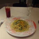 KIHACHI ITALIAN - 2012/5  釜揚げしらすと豆苗のペペロンチーノスパゲッティ　からすみ掛け