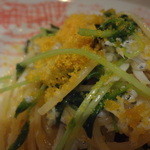 KIHACHI ITALIAN - 2012/5  揚げしらすと豆苗のペペロンチーノスパゲッティ　からすみ掛け