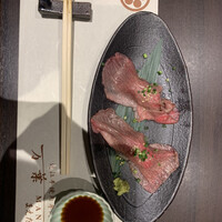 近江牛専門店 万葉 まえだ亭 - 