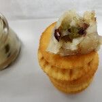 食堂とだか - 甘納豆チーズ②