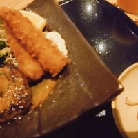 黒毛和牛専門 天の幸山の幸 淀屋橋店  - ハンバーグ＆エビフライランチ