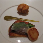 オオハラ エ シーアイイー - 本日の鮮魚と白子のパン粉揚げ 鮑の肝ソース