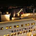 ROYAL WING - 