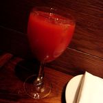 イケブクロ ラ・ベットラ・ダ・オチアイ - 赤いオレンジジュース（525円）