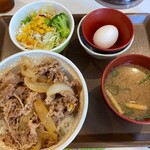 すき家 - 牛丼サラ玉ランチ大盛り