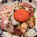 めしの助 - 塩海鮮丼