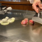 佐賀牛 季楽 銀座  - まずはフィレを焼く