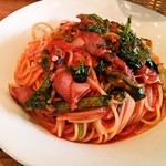 炉端イタリアン ICORIBI - ホタルイカと小松菜のトマトソースパスタ