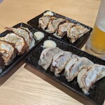 Gyouza Sakaba Gin - こだわり焼餃子＆まるごと海老餃子