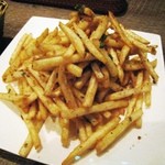 Bistro flat - ('12/5)アンチョビガーリックバターポテト　これでハーフサイズです